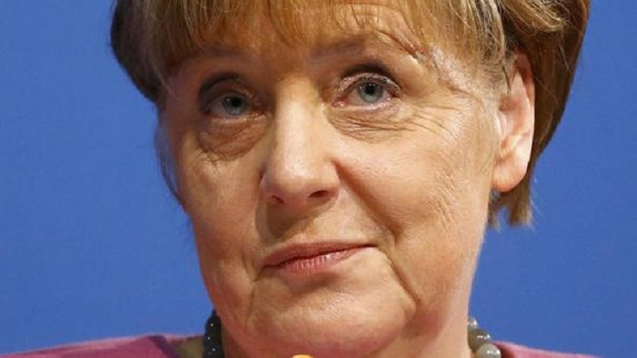 „Angela Merkel muss gehen“